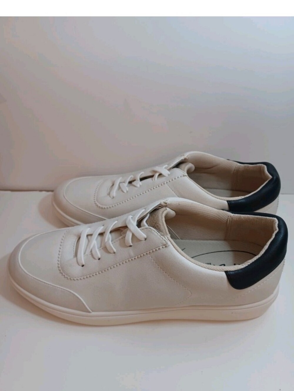 Life Stride Womens Lace-up Leather Sneckers New Without Box Size 12M